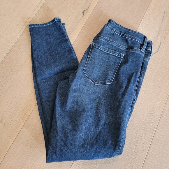 Athleta Jeans Women's sz 2 Skulptek Mid Rise Skinny Leg Shapewear Denim Jean - Picture 1 of 10